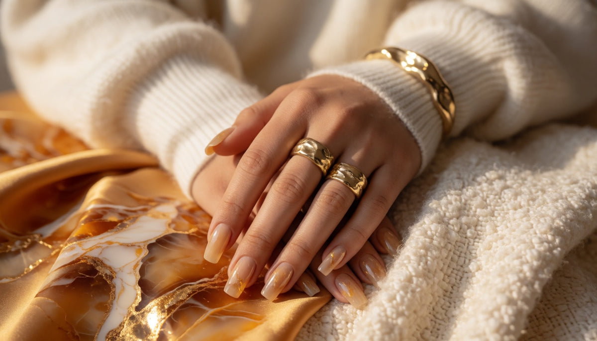 Honey Amber Marble Nails: 2026's Warmest Gold Foil Trend