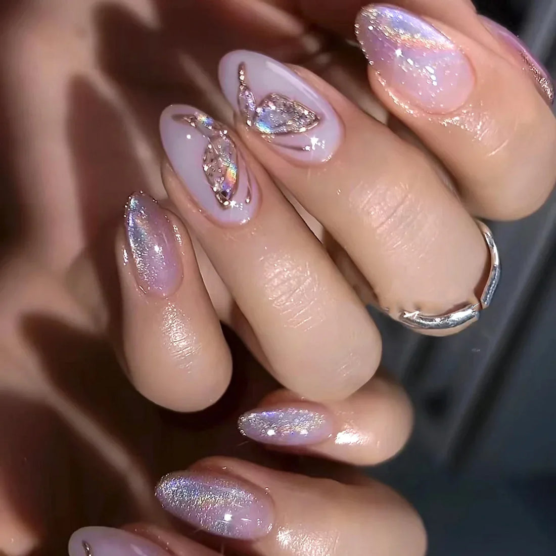 Fall 2026 nail color trends