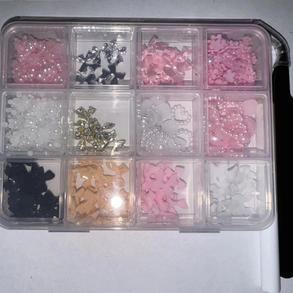 MAFANAILS 3D Resin Bowknot Pearl Nail Charms – Y2K Heart & Flower Decor, 12 Grids