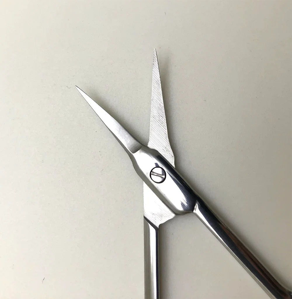 Ouriner Curved Tip Thin Blade Cuticle Scissors – Stainless Steel Trimmer